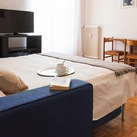 Apartmán Joivy Welcoming 1br Next To Olmo Como