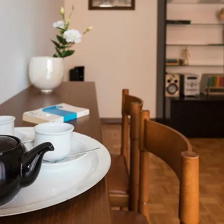 Joivy Welcoming 1br Next To Olmo Como