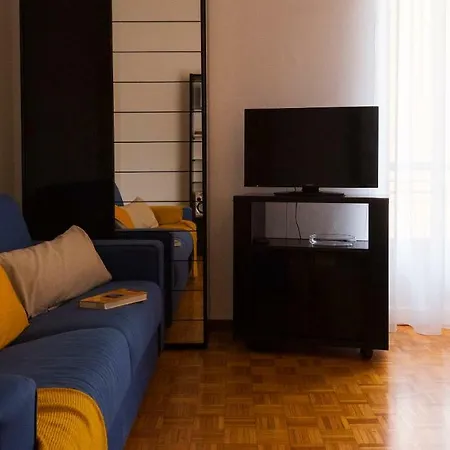 Joivy Welcoming 1br Next To Olmo Como